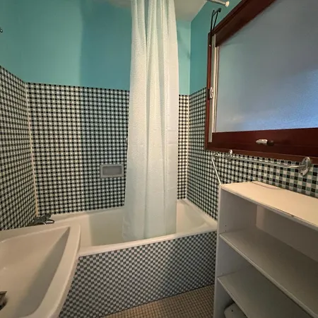 2 Face A La Avec Balcon Et Wifi - Fr-1-197-428 * Les Sables-d'Olonne