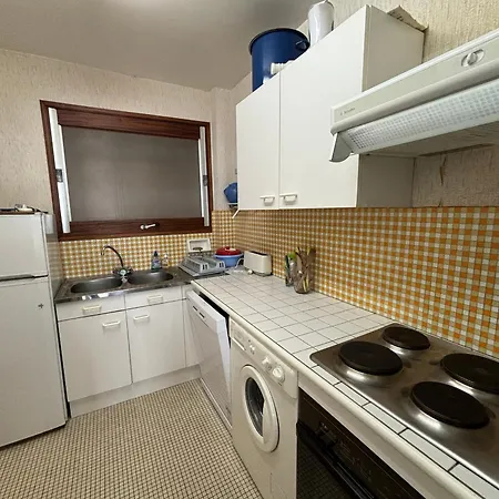 2 Face A La Avec Balcon Et Wifi - Fr-1-197-428 *