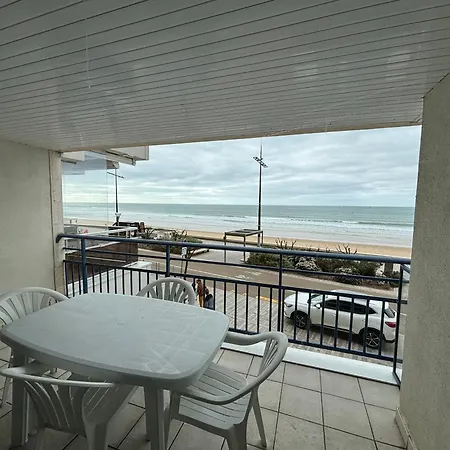 Daire 2 Face A La Avec Balcon Et Wifi - Fr-1-197-428